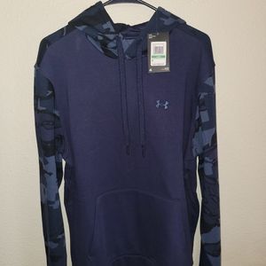 NWT Mens Large Under Amour hoodie